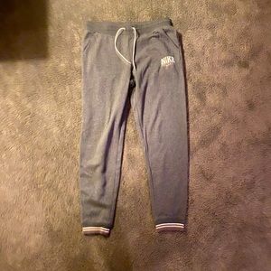 Women’s Nike sweat pants